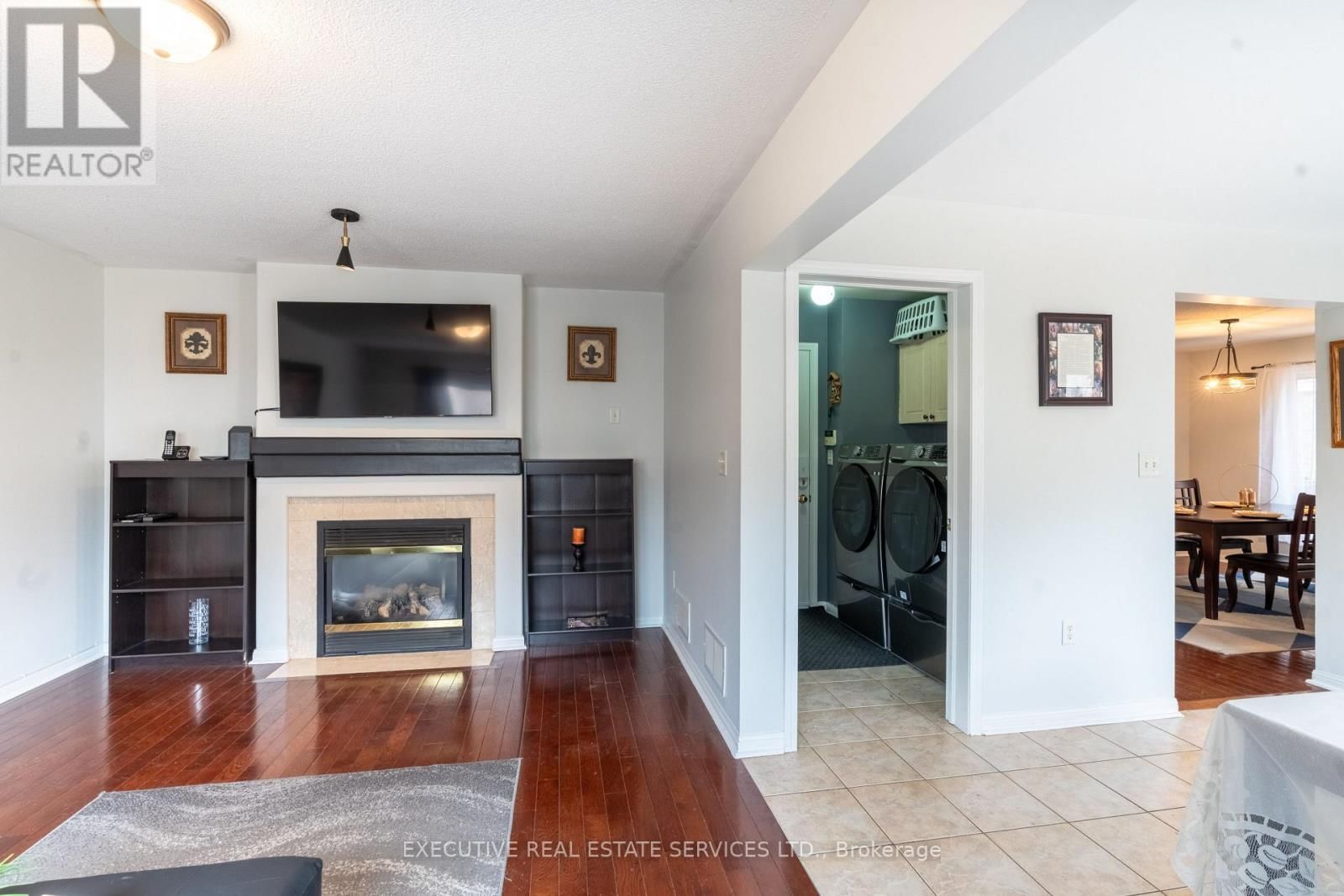 20 WETMEADOW DRIVE EAST Image 22