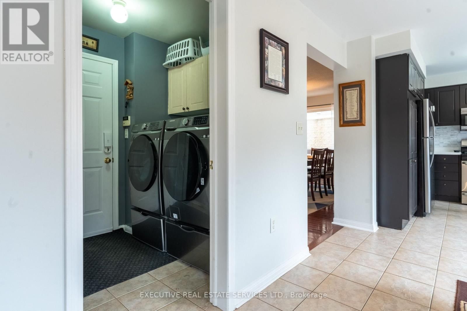 20 WETMEADOW DRIVE EAST Image 23