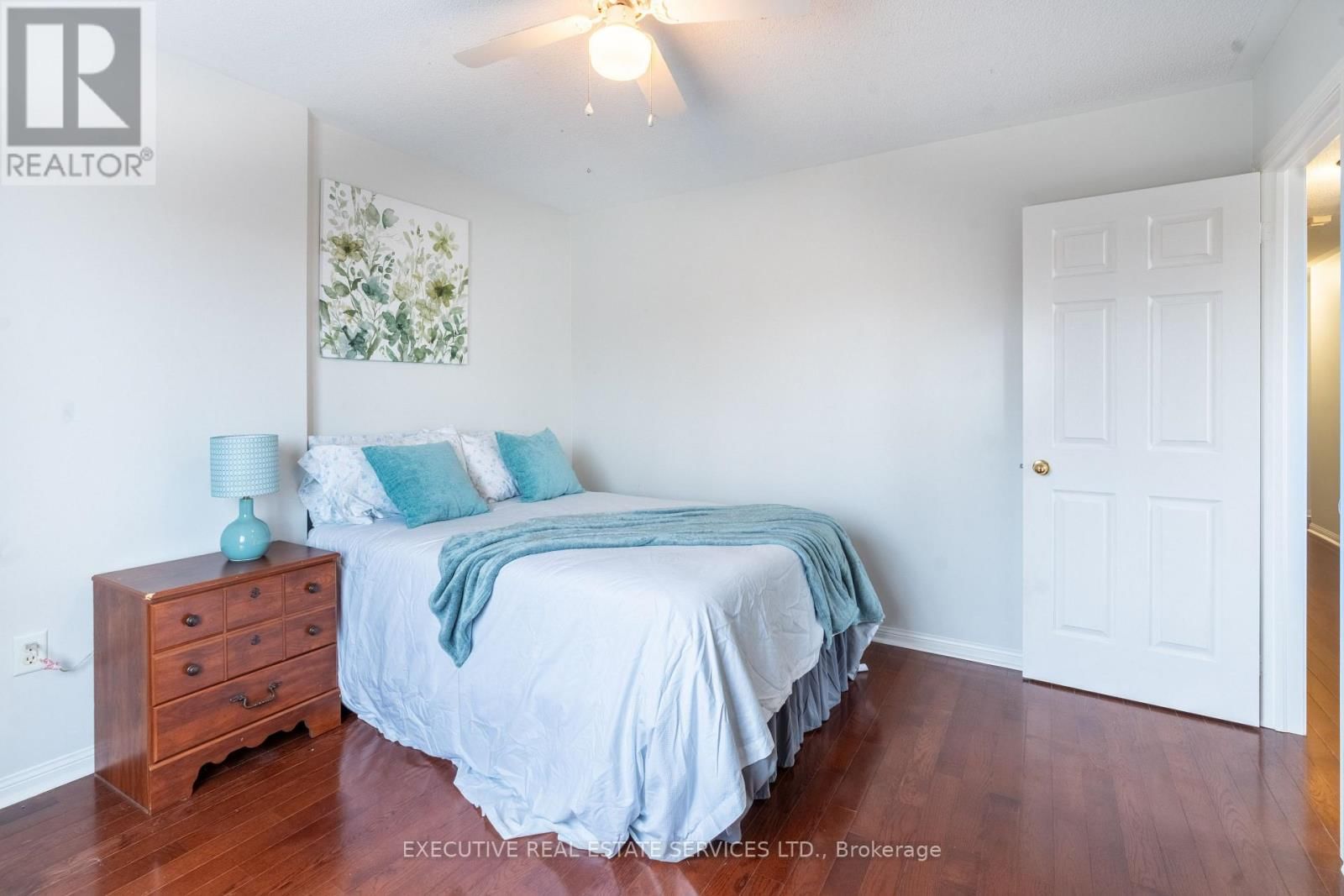 20 WETMEADOW DRIVE EAST Image 28