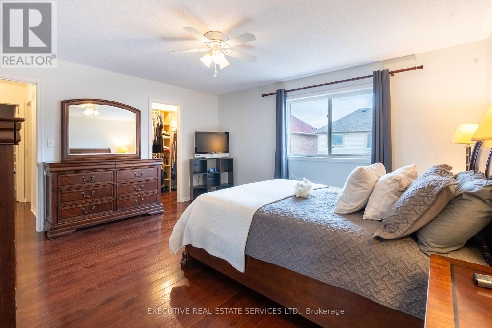 20 WETMEADOW DRIVE EAST Image 31