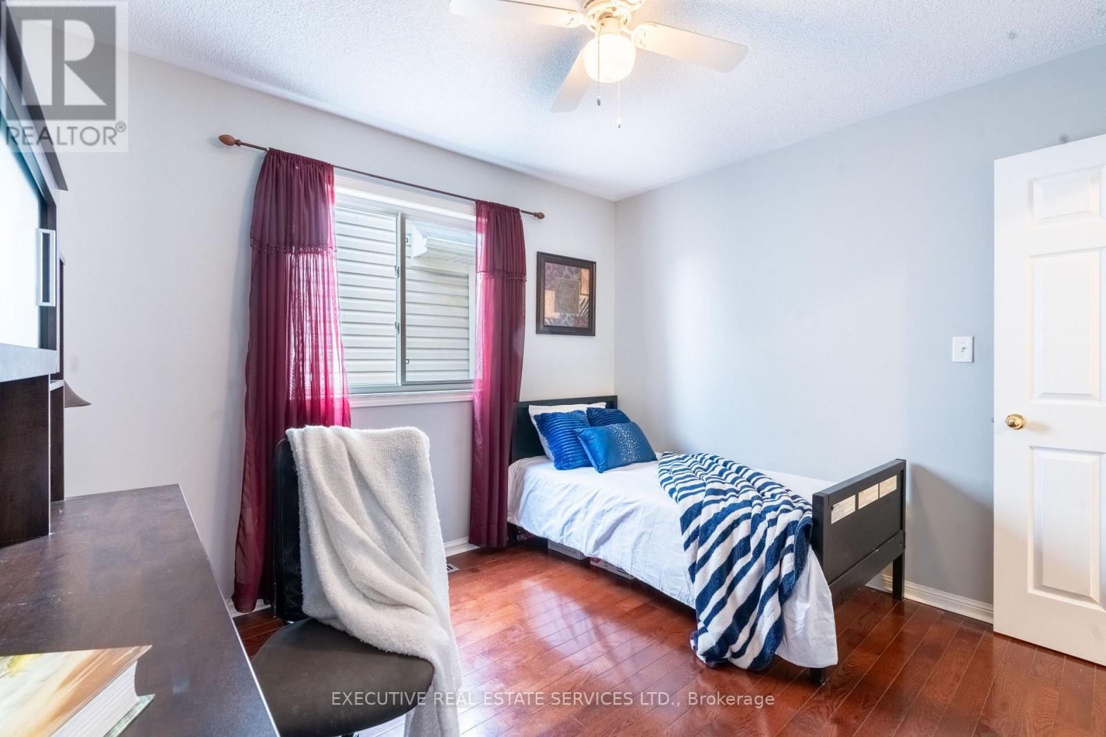 20 WETMEADOW DRIVE EAST Image 36