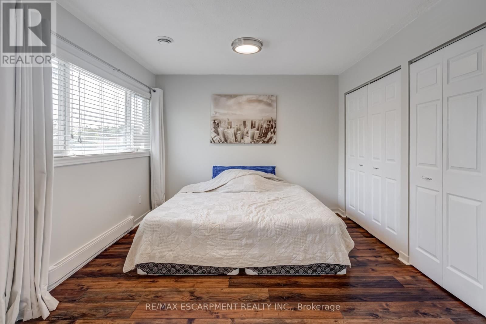 5 - 1560 KERNS ROAD Image 27