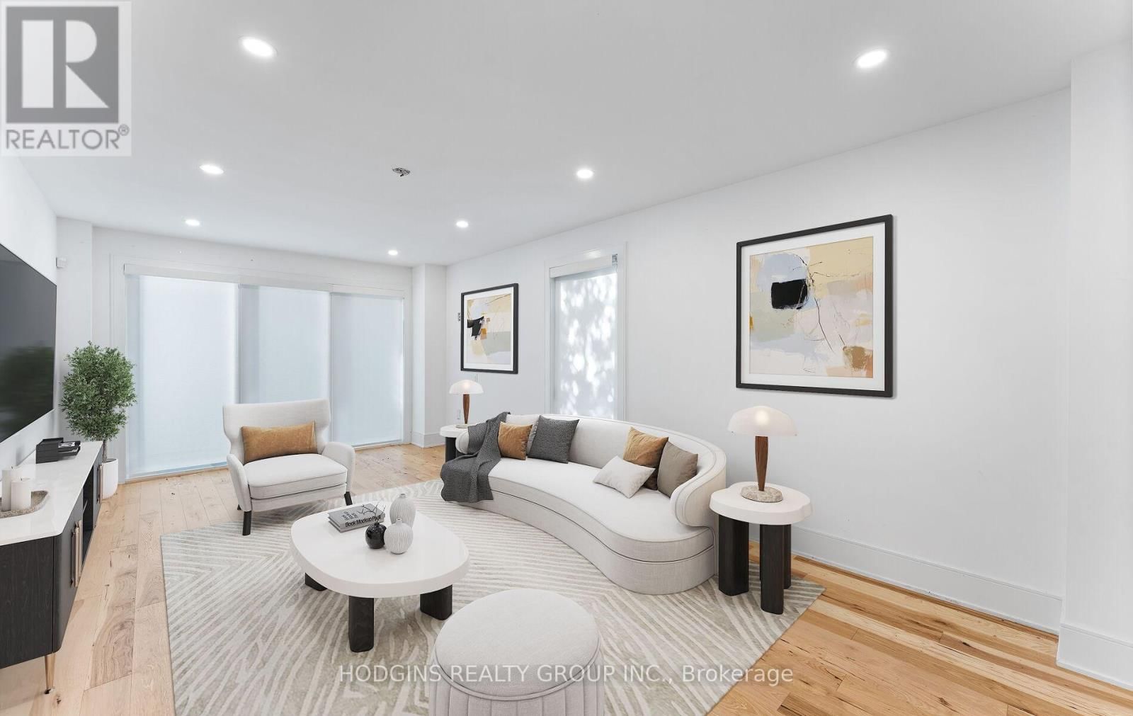 1670 CAVERLY COURT Image 19