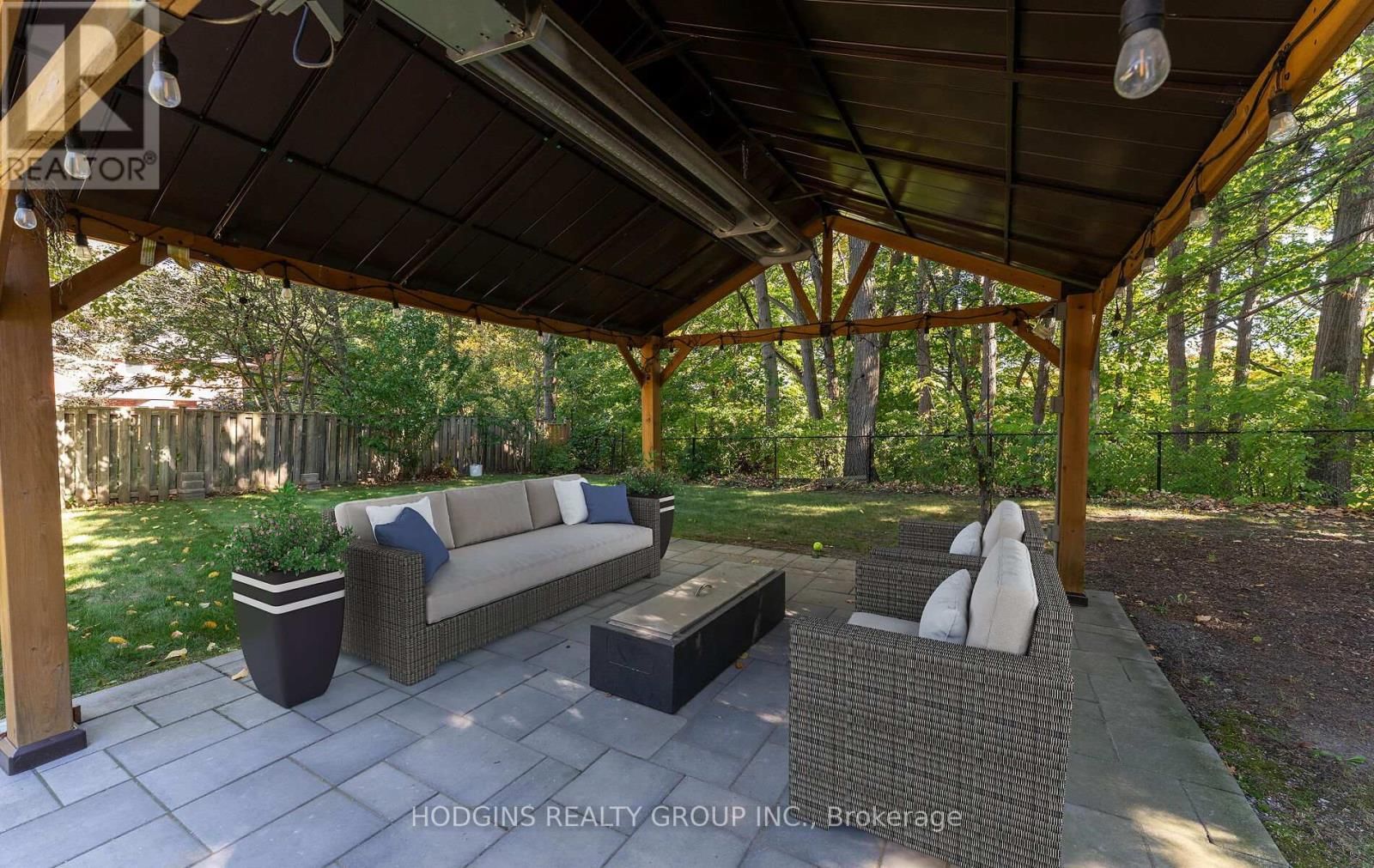 1670 CAVERLY COURT Image 40