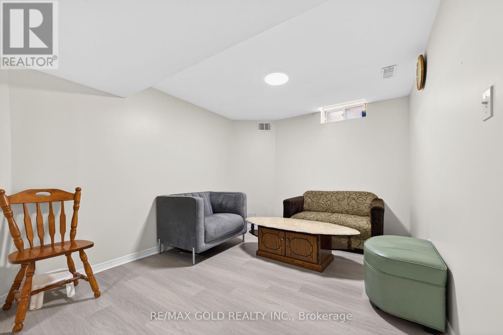 12 LINDERWOOD DRIVE Image 42