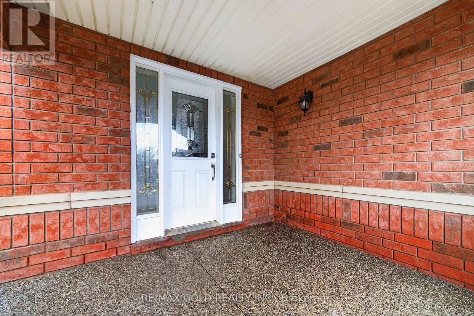 12 LINDERWOOD DRIVE Image 5