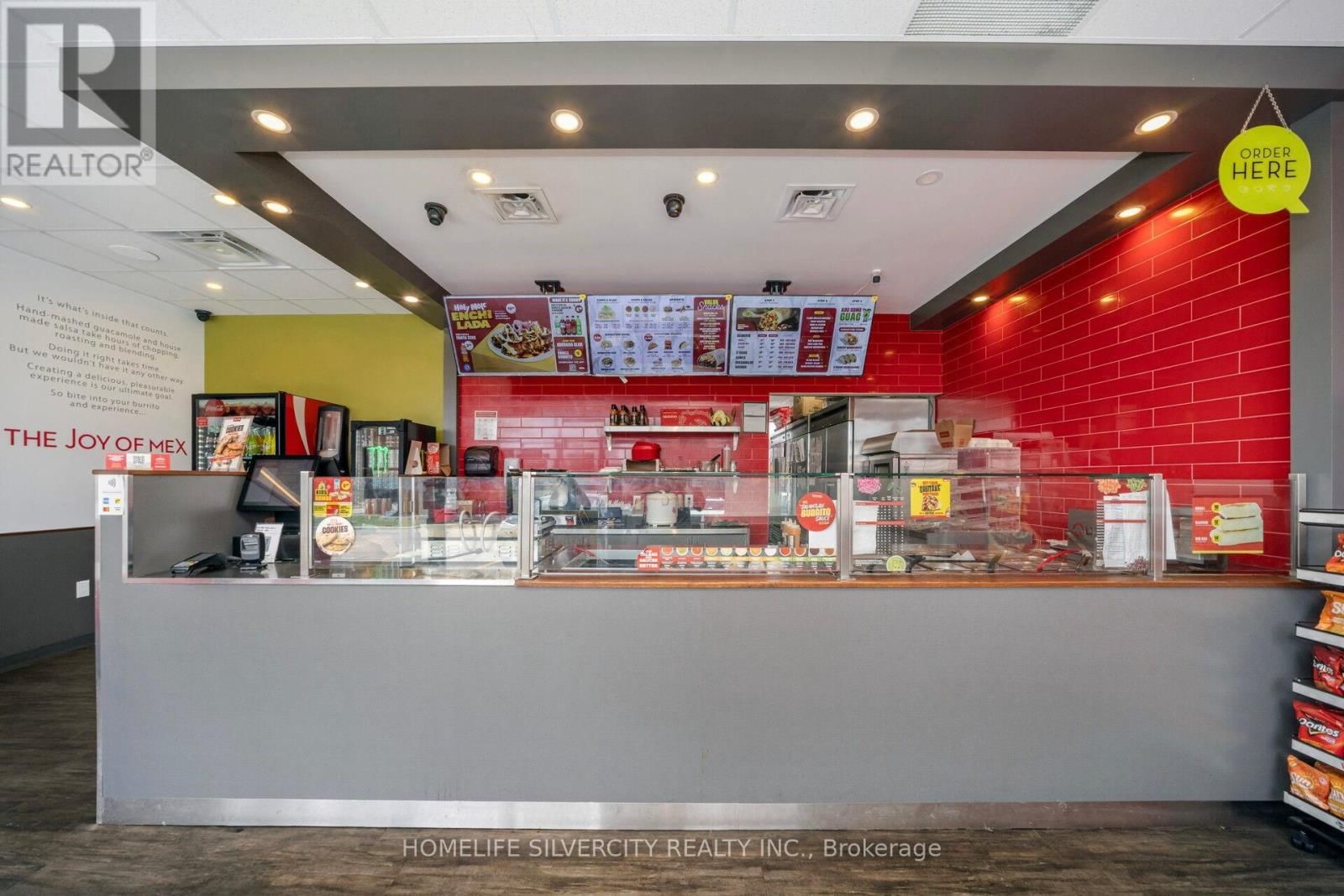 101 - 358 SPEERS ROAD Image 15