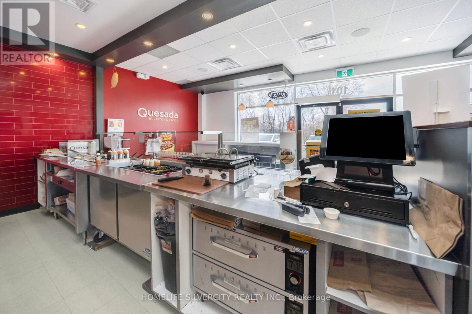 101 - 358 SPEERS ROAD Image 21