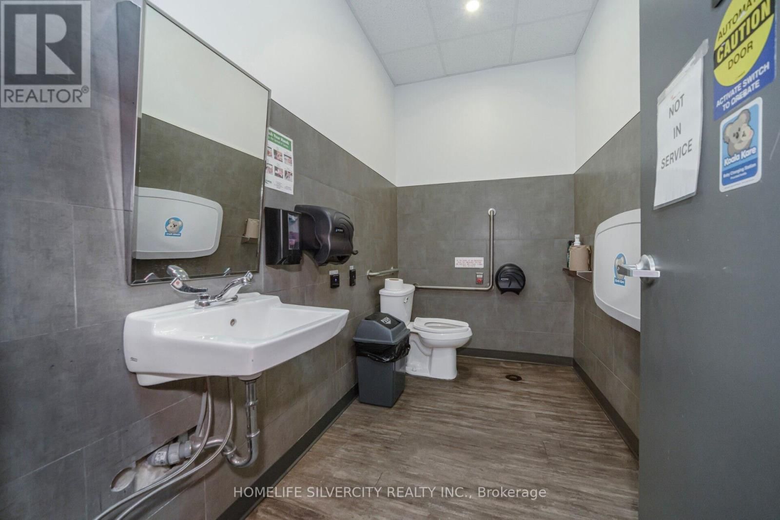 101 - 358 SPEERS ROAD Image 38