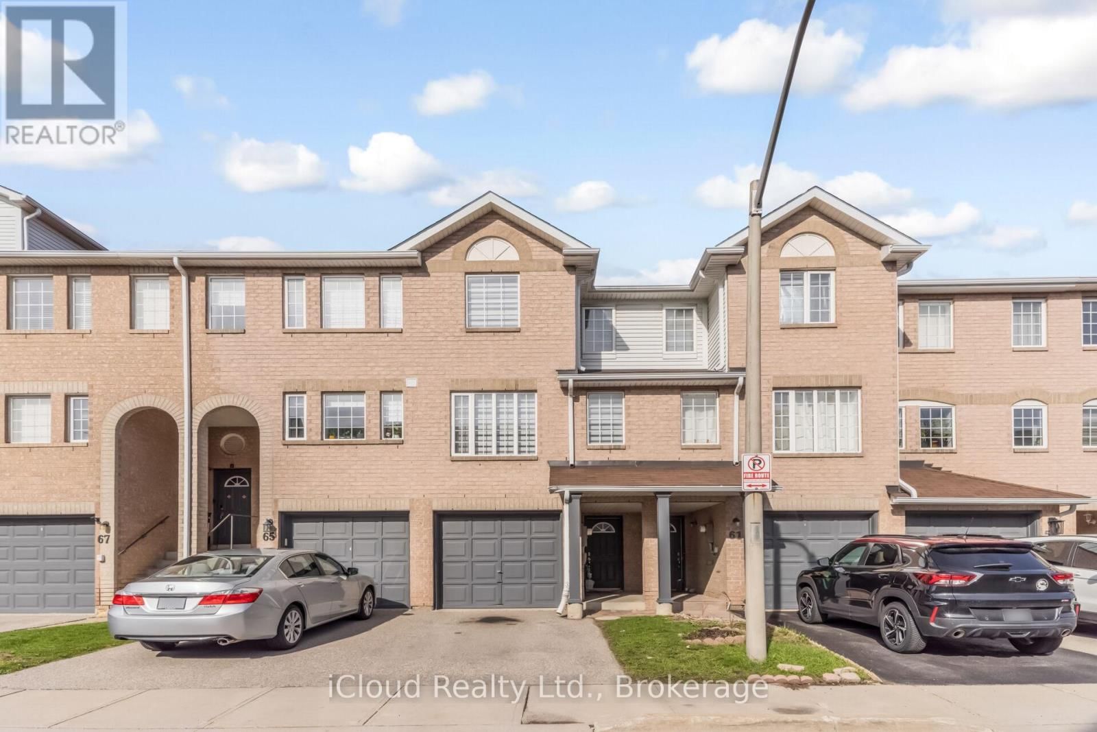 63 SPADINA ROAD Image 1