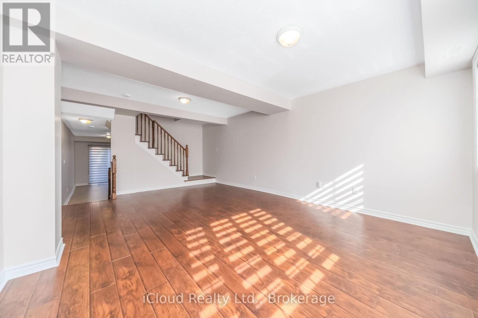 63 SPADINA ROAD Image 20