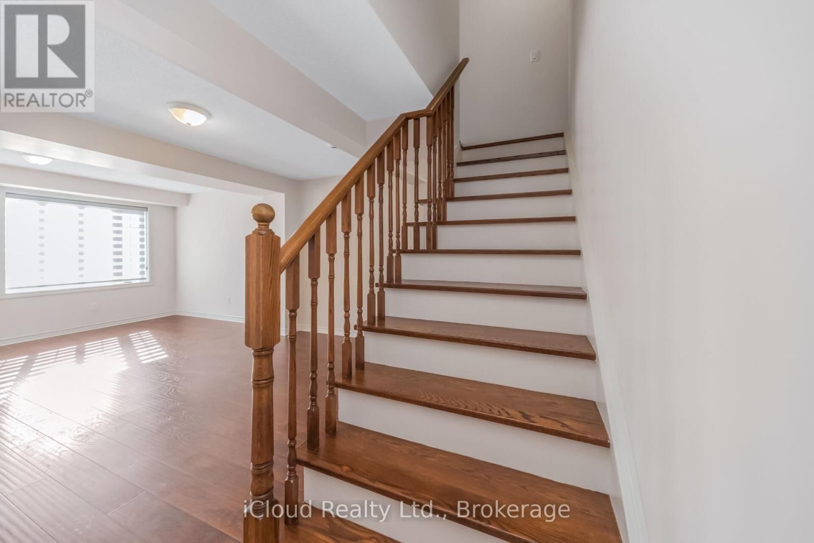 63 SPADINA ROAD Image 22