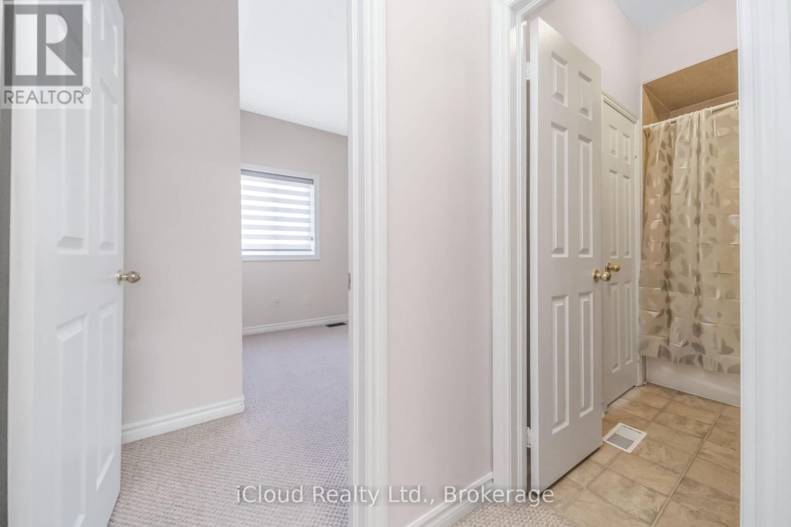 63 SPADINA ROAD Image 29