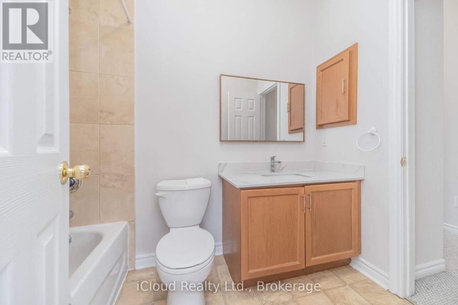 63 SPADINA ROAD Image 33