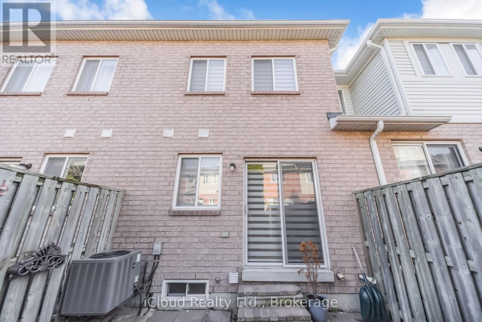 63 SPADINA ROAD Image 40