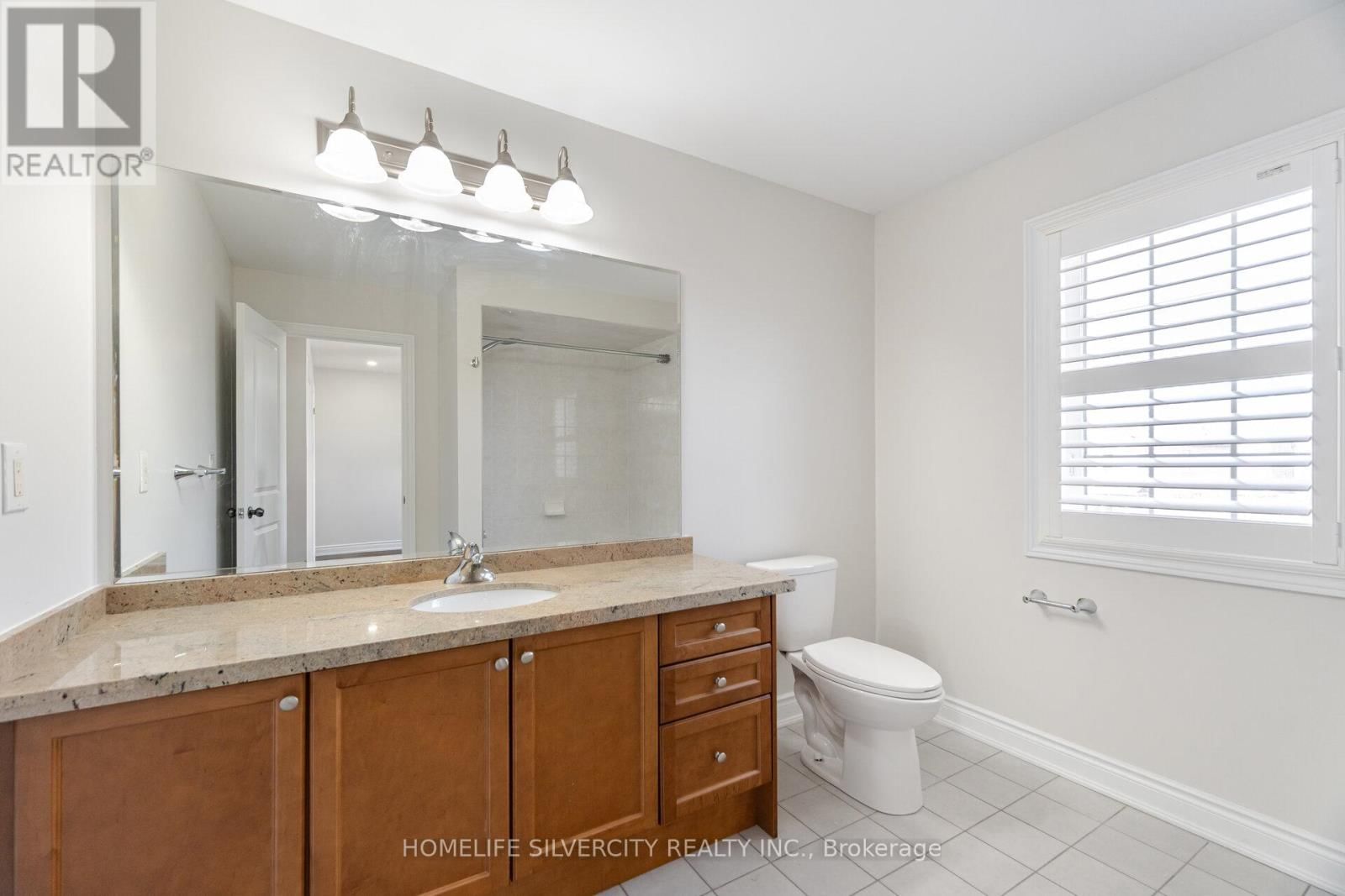 80 SCOTCHMERE CRESCENT Image 30