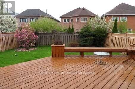 377 TURNBERRY CRESCENT Image 5