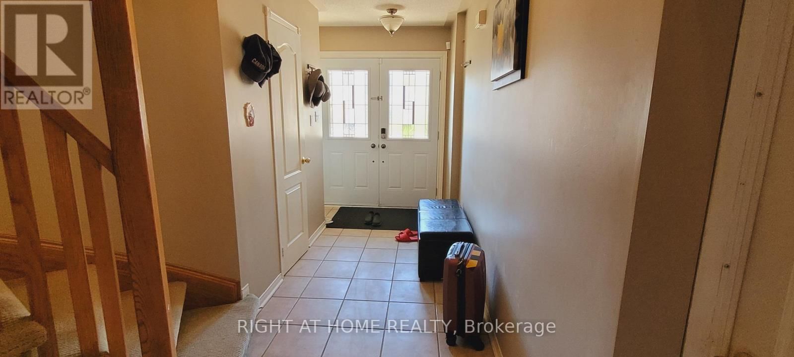 377 TURNBERRY CRESCENT Image 7