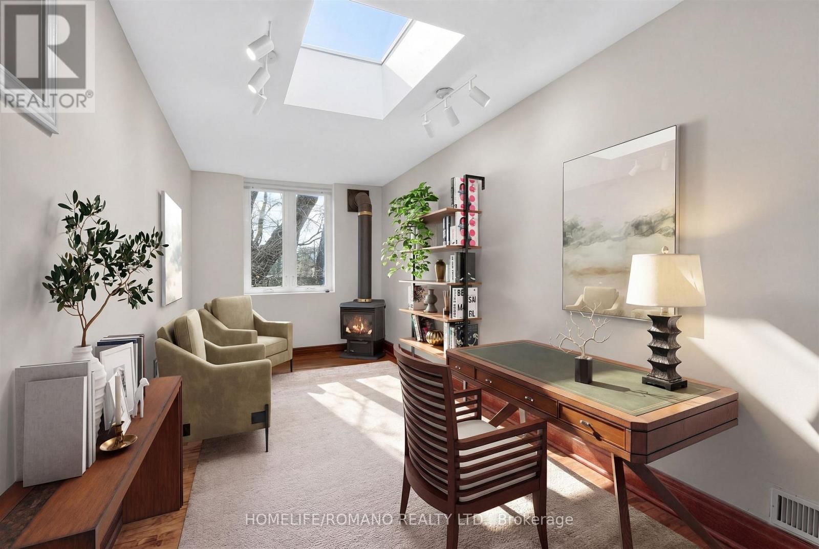 9 LITTLE AVENUE Image 17