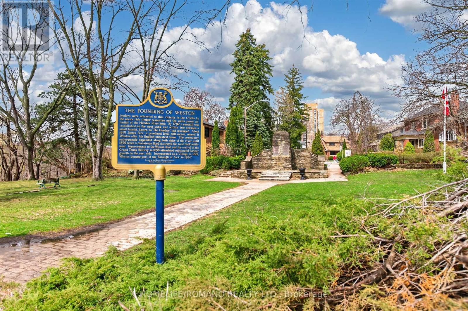 9 LITTLE AVENUE Image 40