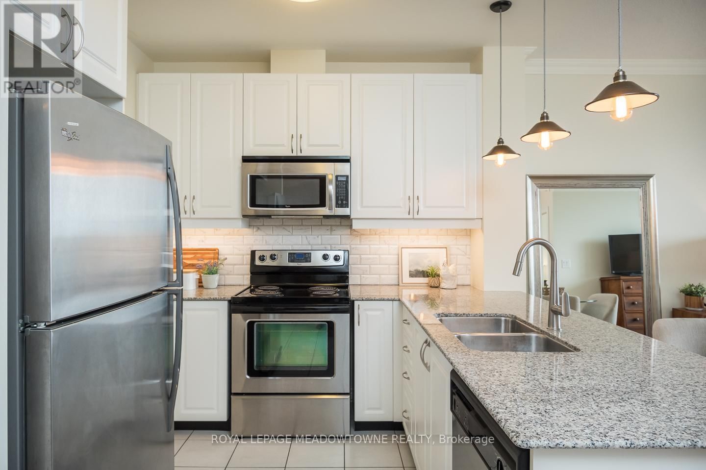 609 - 383 MAIN STREET EAST Image 10