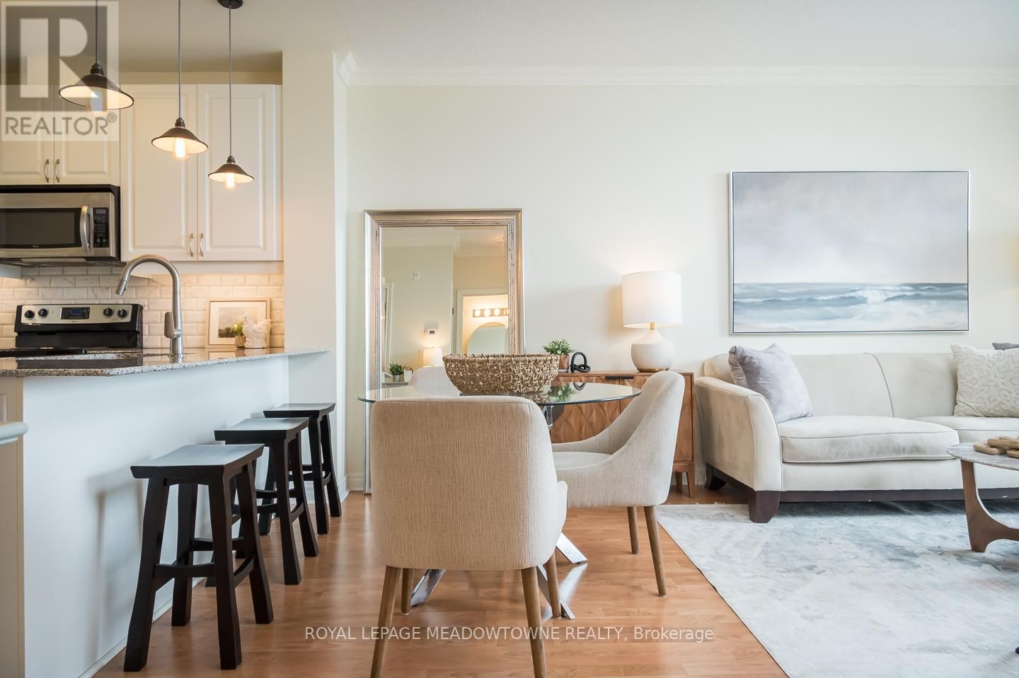 609 - 383 MAIN STREET EAST Image 16