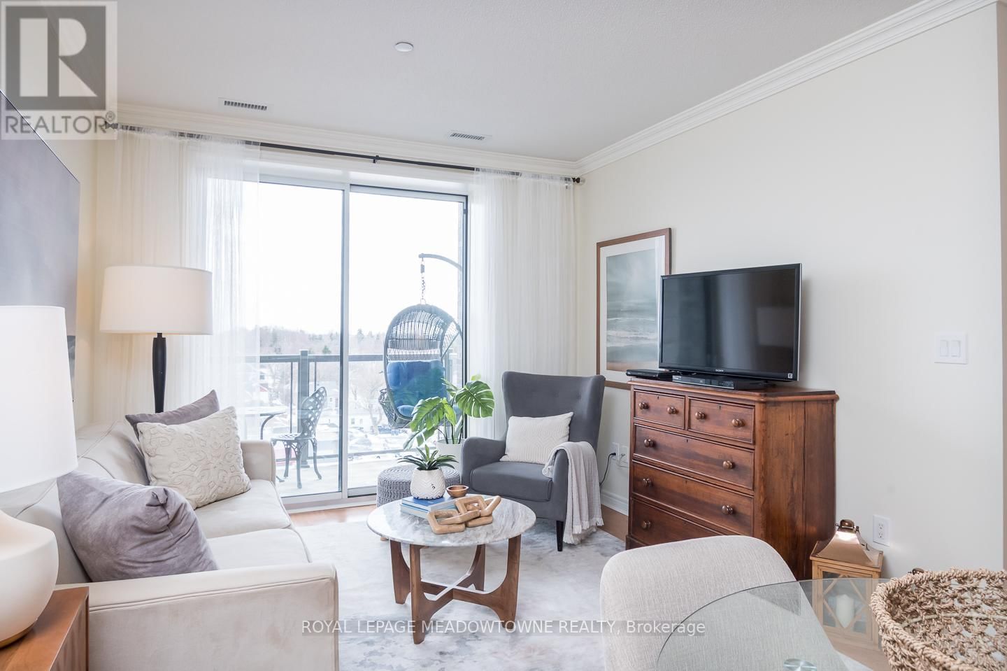 609 - 383 MAIN STREET EAST Image 18