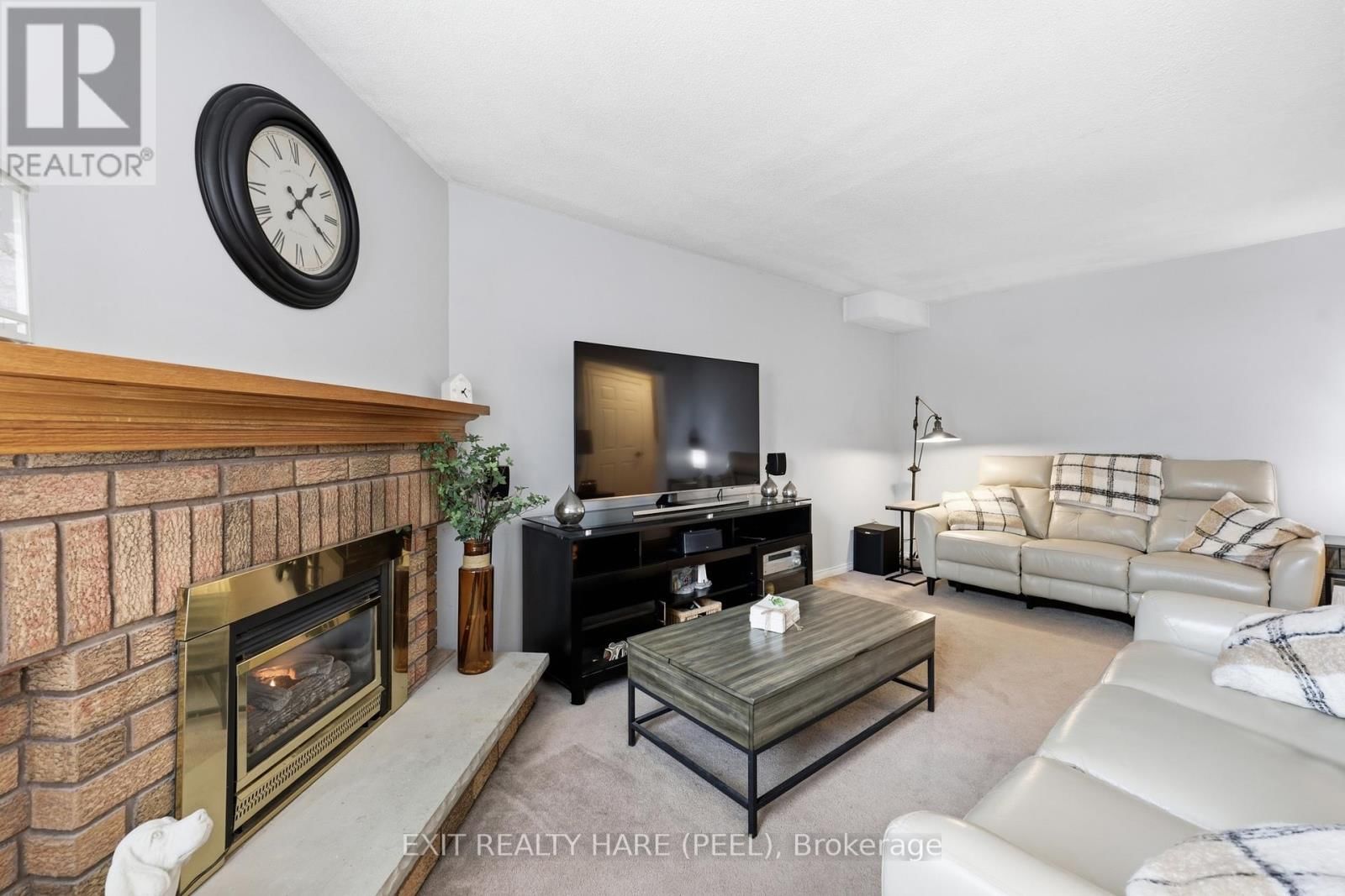 77 LORD SIMCOE DRIVE Image 10