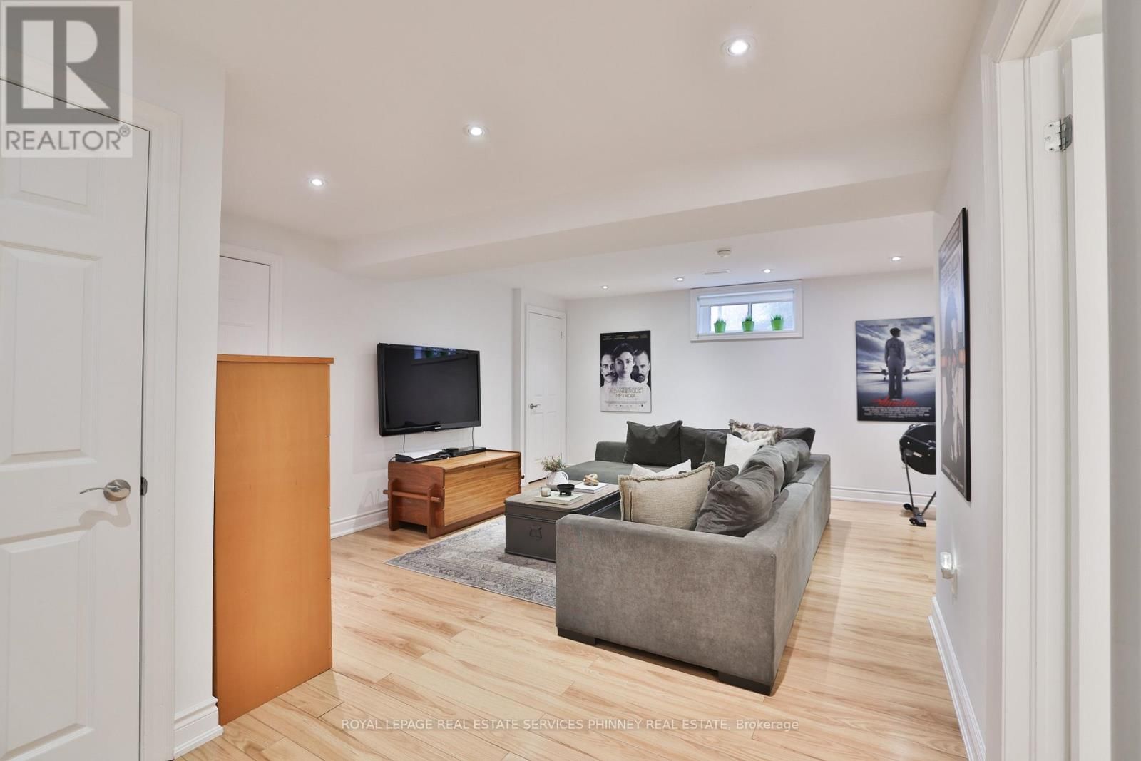 3 SHAVER AVENUE SOUTH Image 34