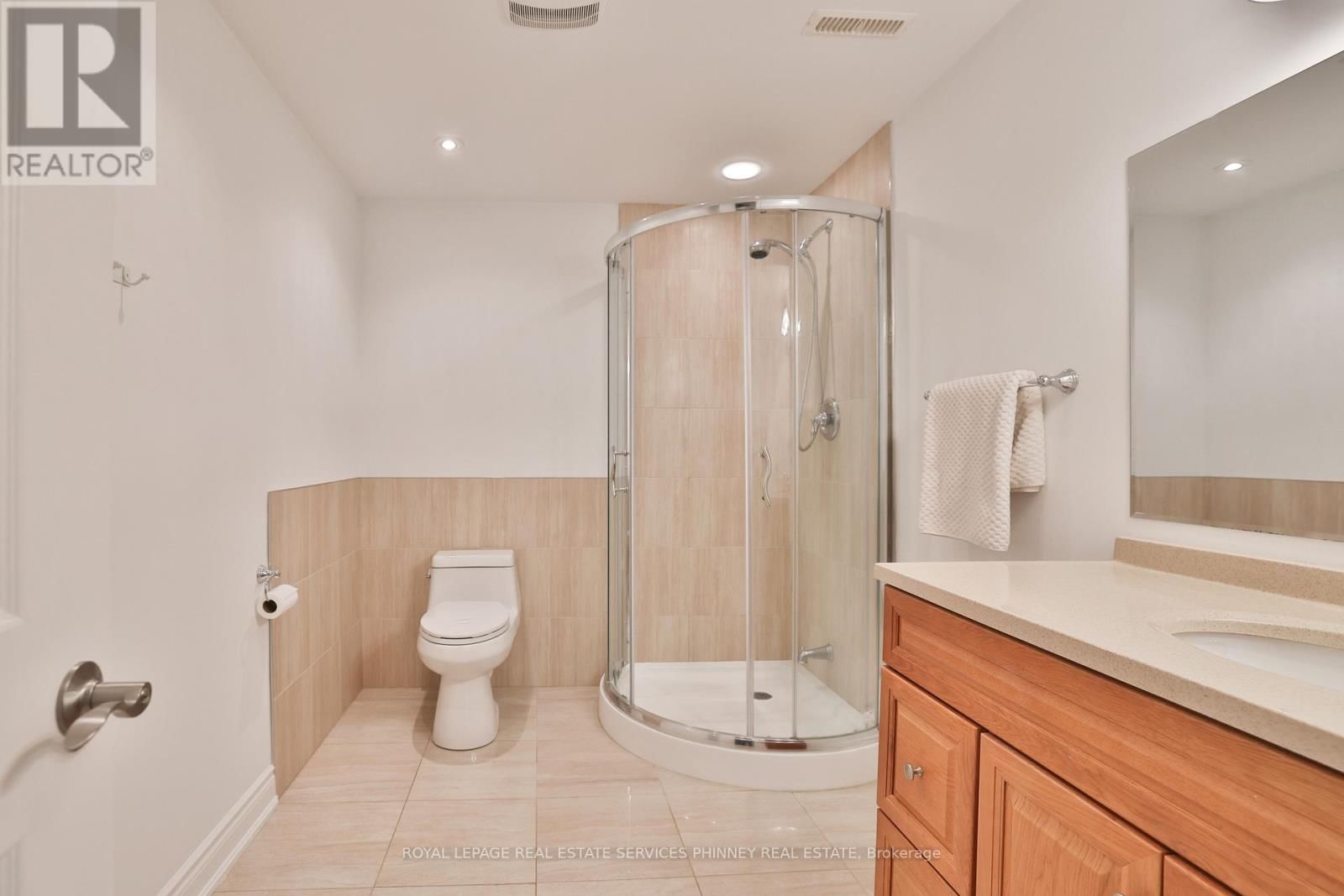 3 SHAVER AVENUE SOUTH Image 37