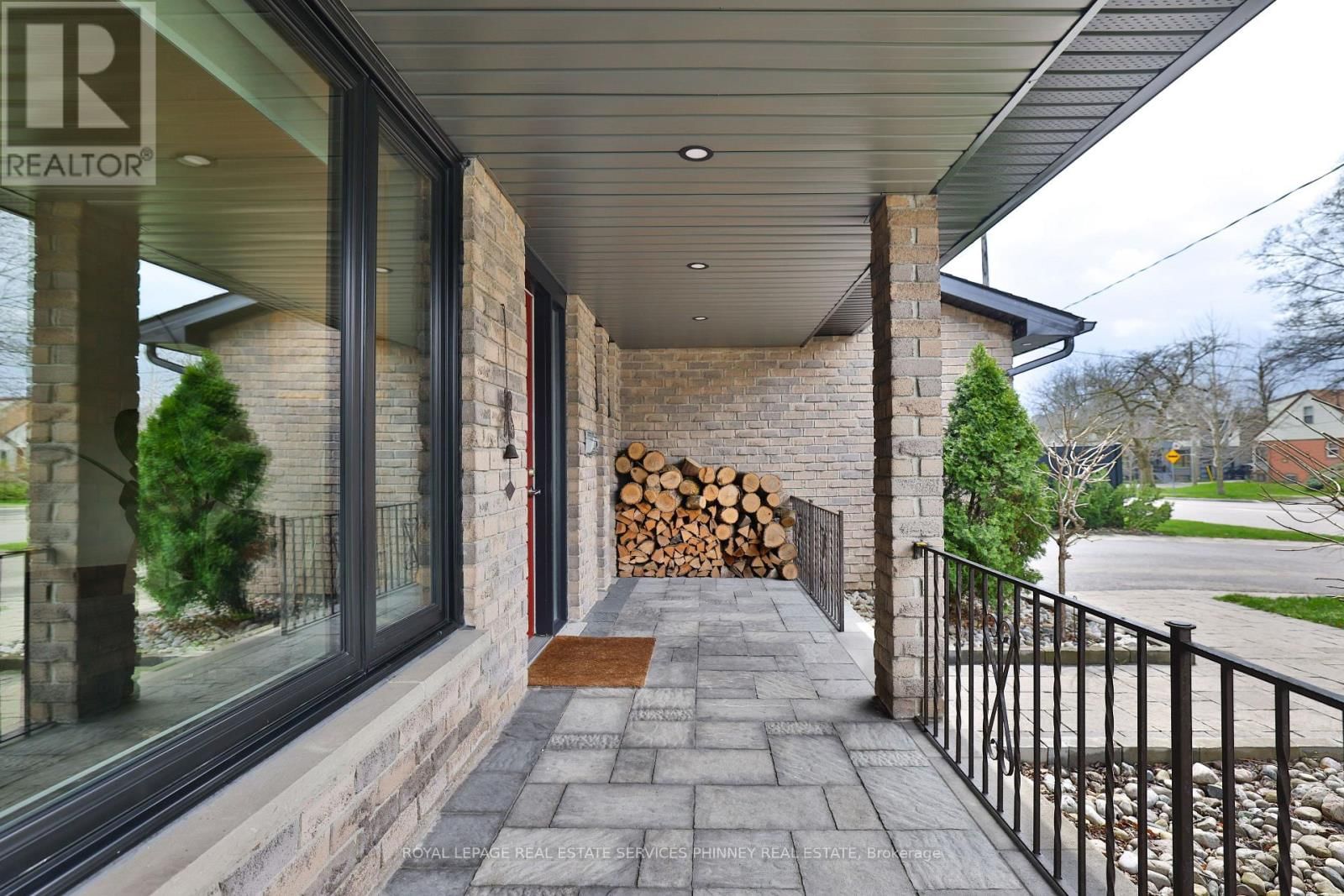 3 SHAVER AVENUE SOUTH Image 4