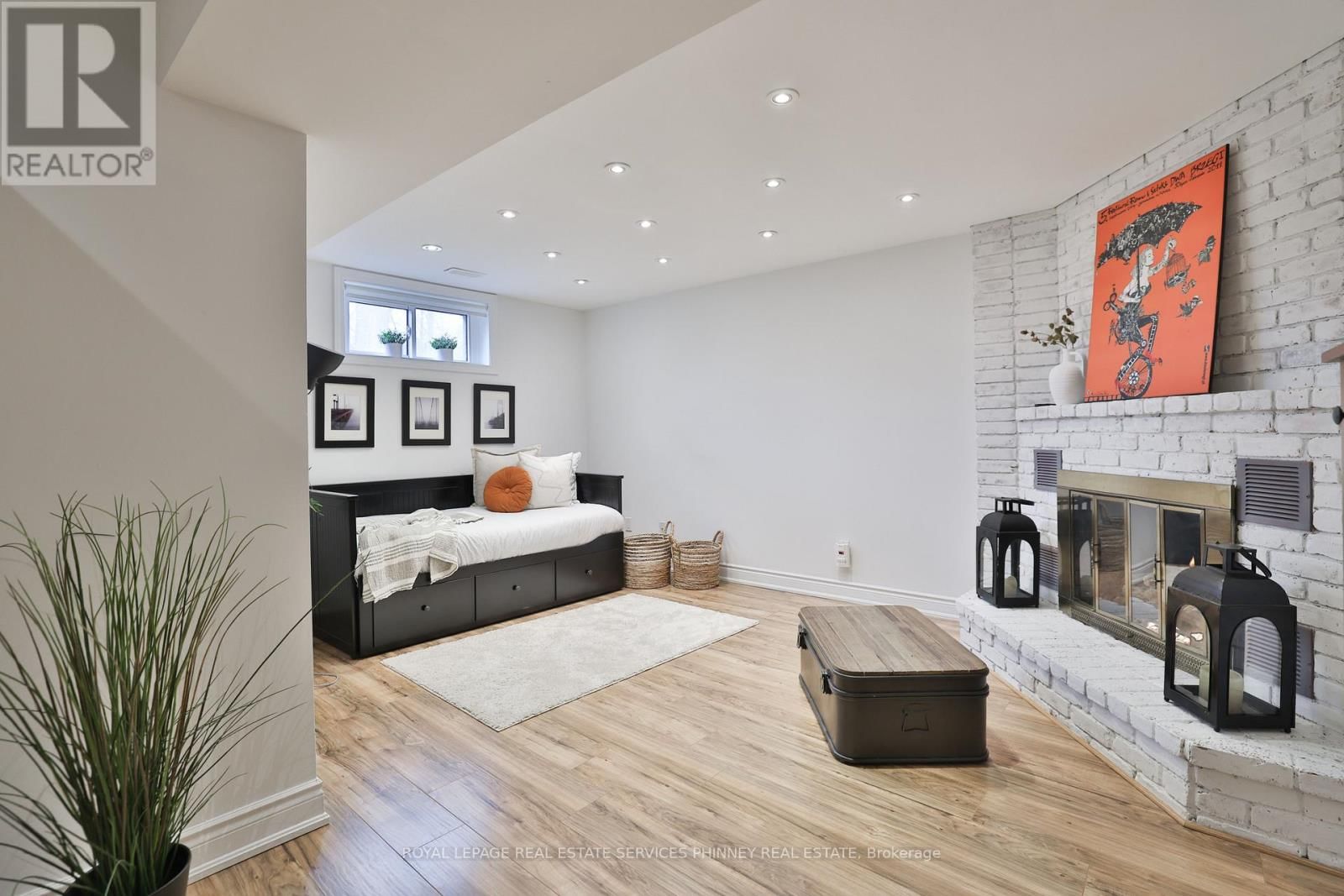 3 SHAVER AVENUE SOUTH Image 40