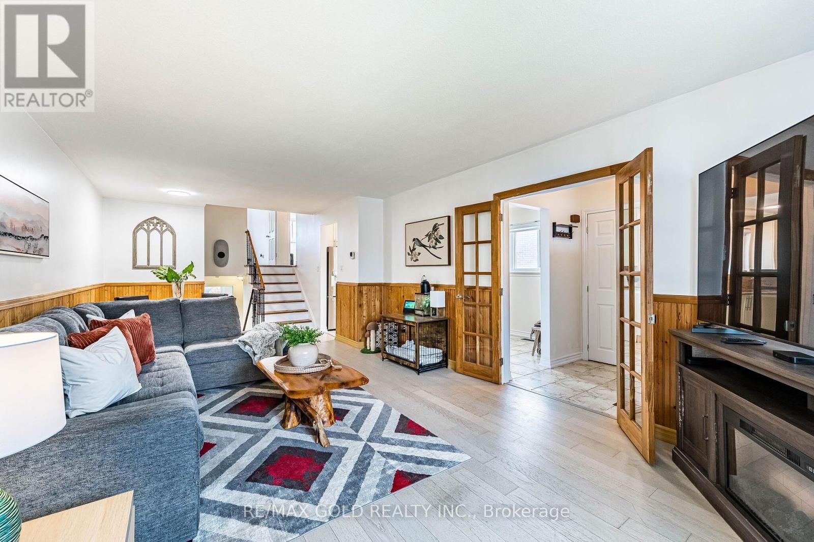 52 GARFIELD CRESCENT Image 2