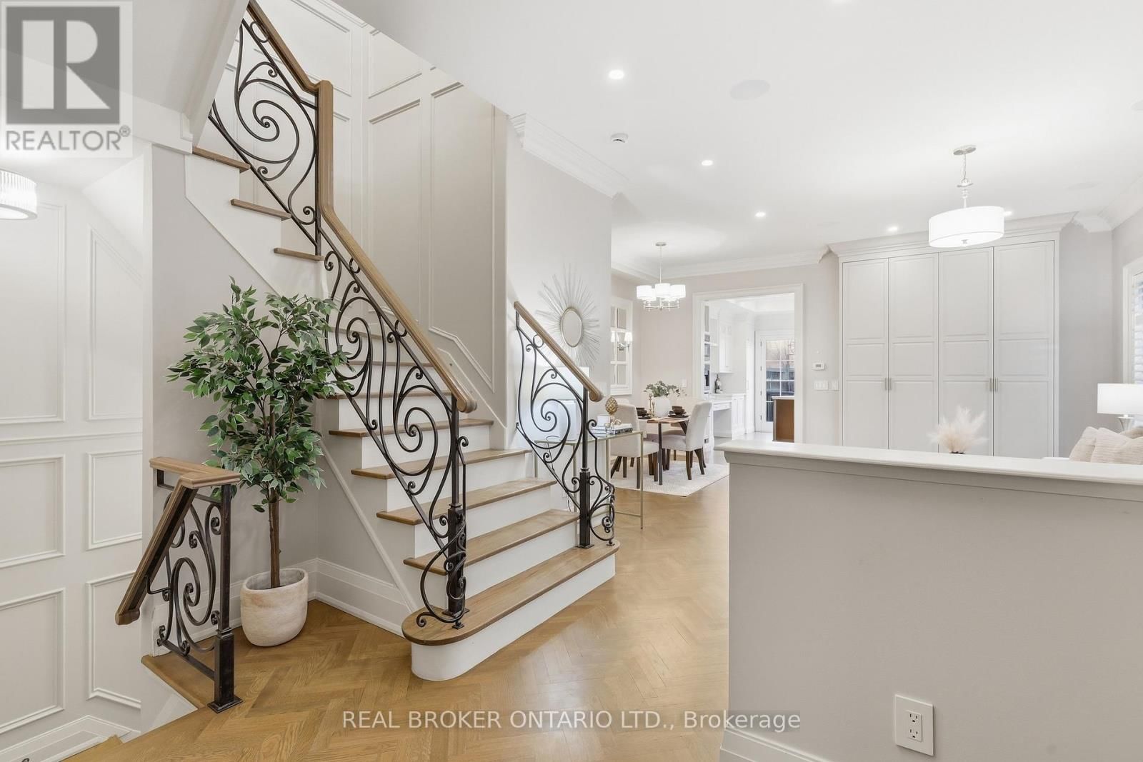 5290 ROADSIDE WAY Image 4