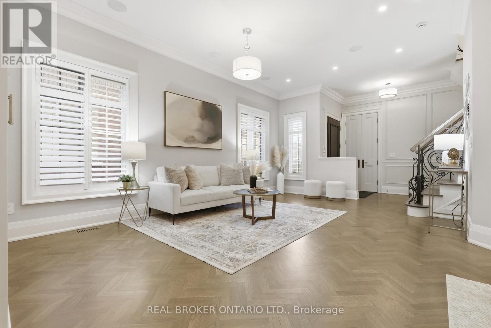 5290 ROADSIDE WAY Image 6