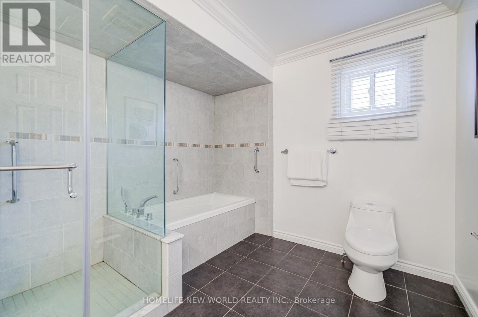 5073 GUILDWOOD WAY Image 27