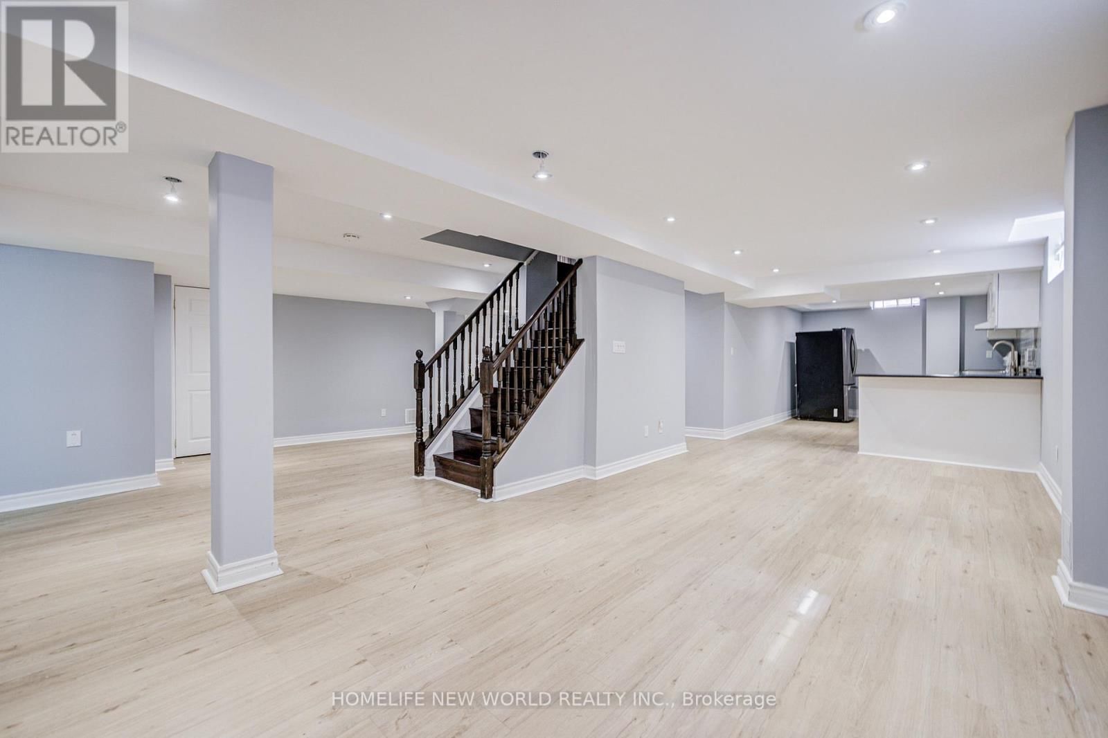 5073 GUILDWOOD WAY Image 36