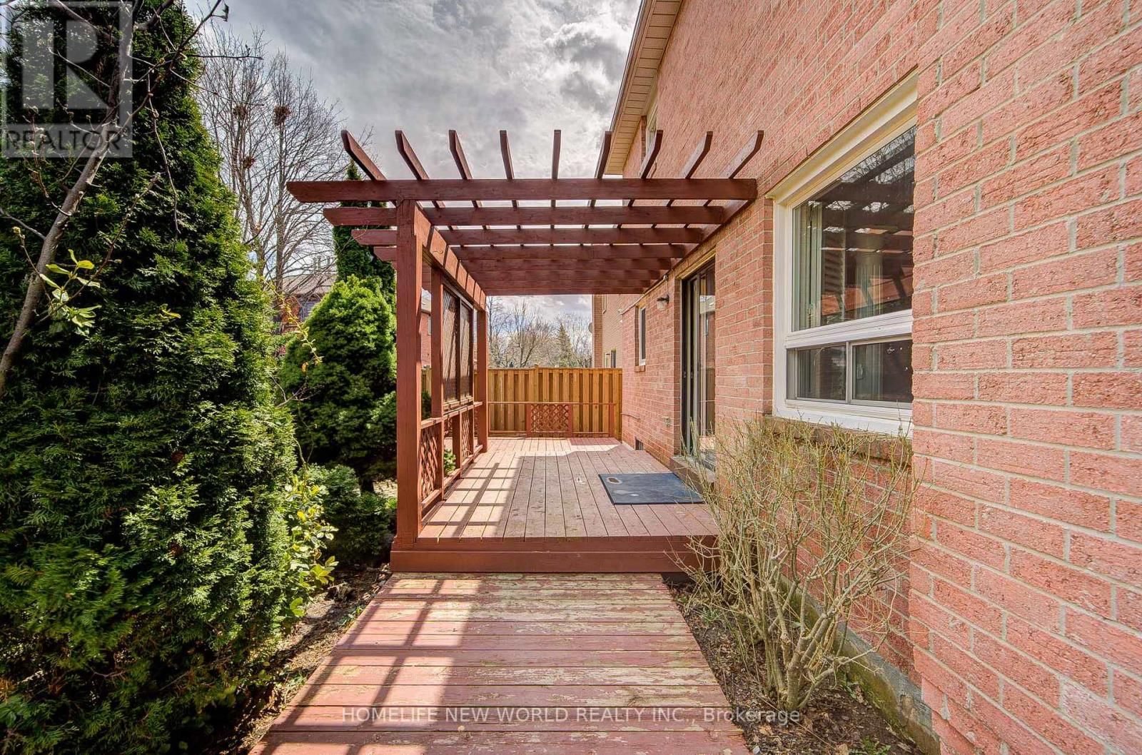 5073 GUILDWOOD WAY Image 43