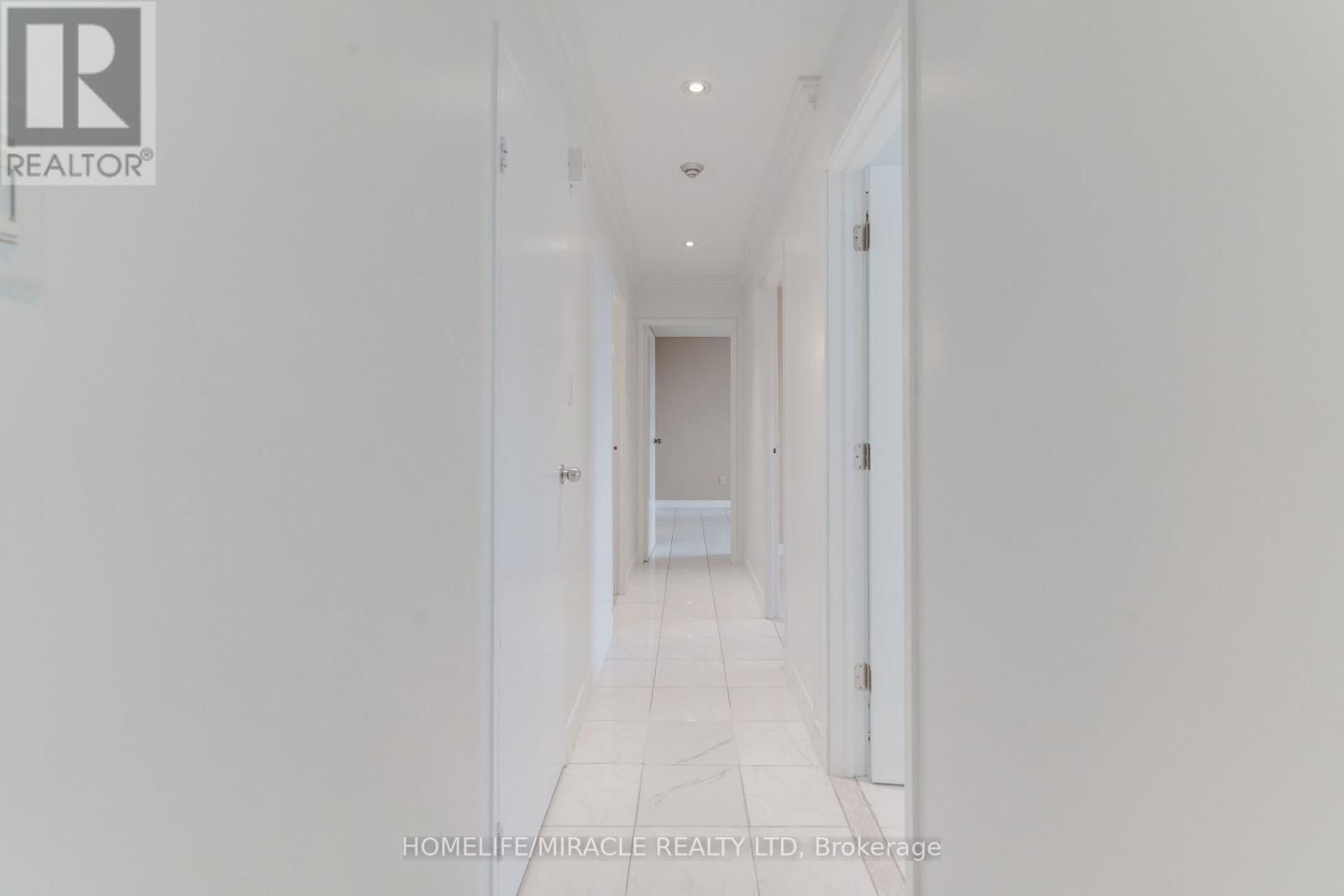 2203 - 234 ALBION ROAD Image 12