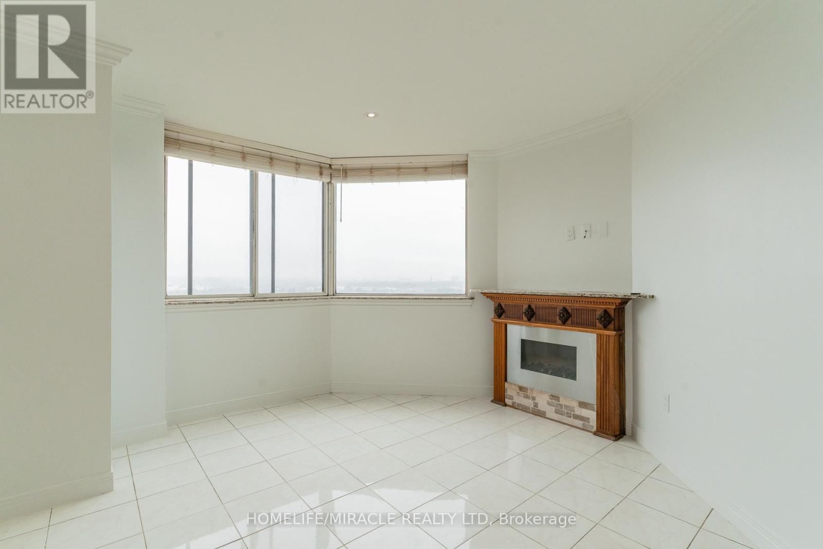 2203 - 234 ALBION ROAD Image 16