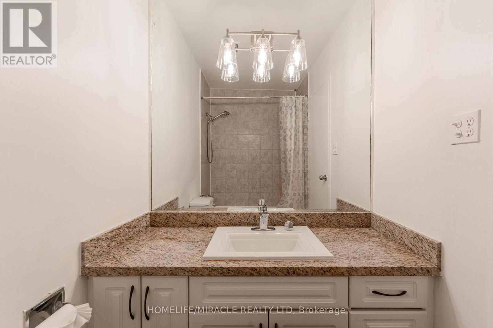 2203 - 234 ALBION ROAD Image 31