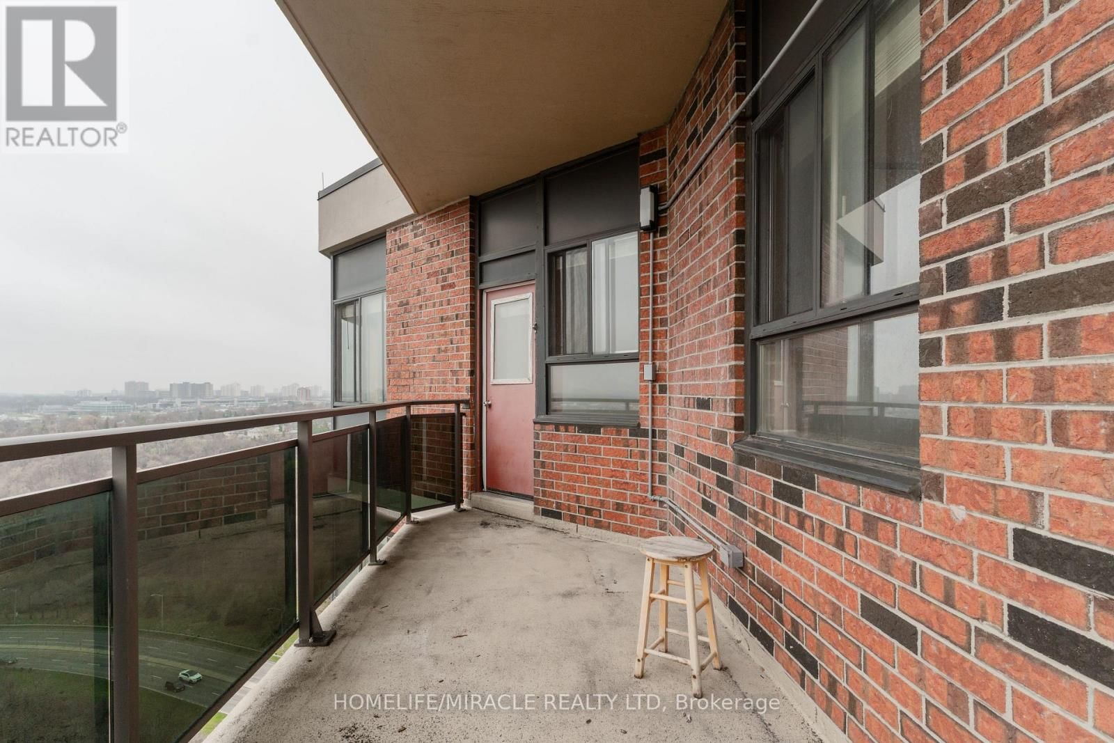 2203 - 234 ALBION ROAD Image 35