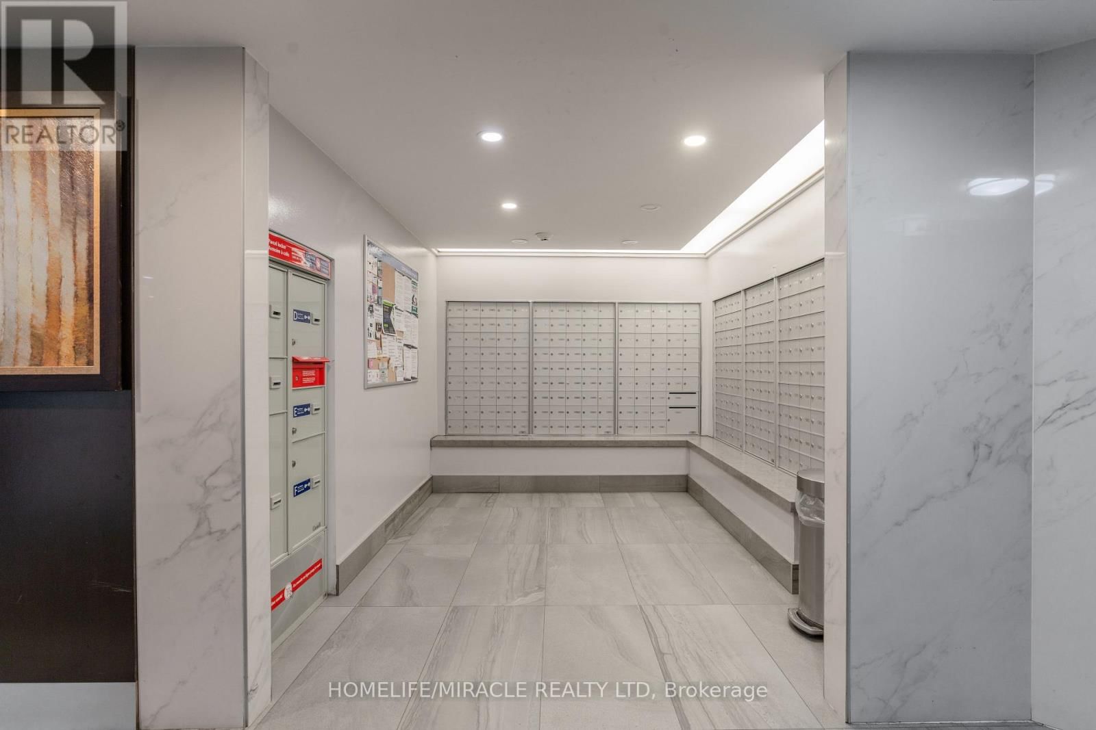 2203 - 234 ALBION ROAD Image 47