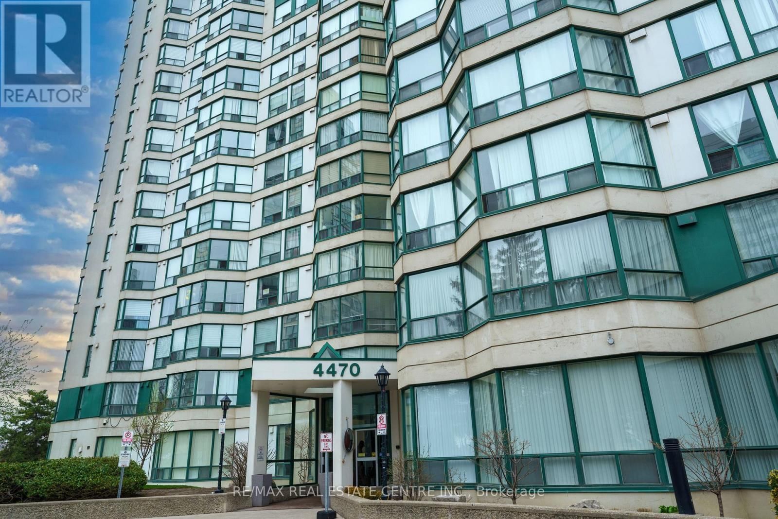 2104 - 4470 TUCANA COURT Image 31