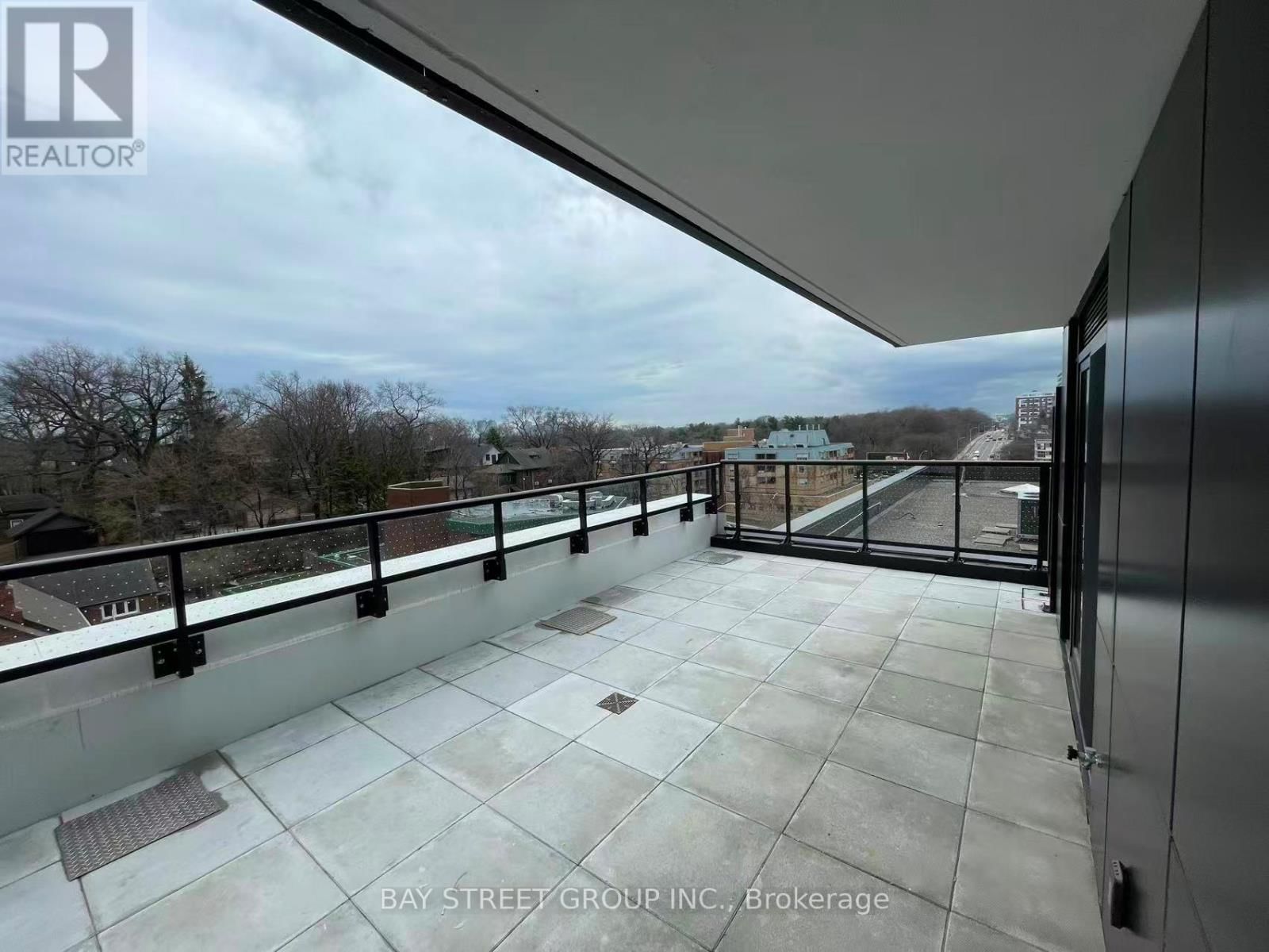 511 - 1660 BLOOR STREET WEST Image 16