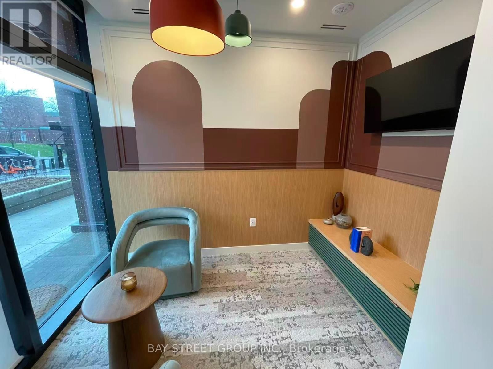 511 - 1660 BLOOR STREET WEST Image 19