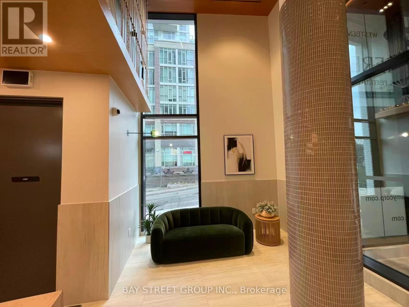 511 - 1660 BLOOR STREET WEST Image 21