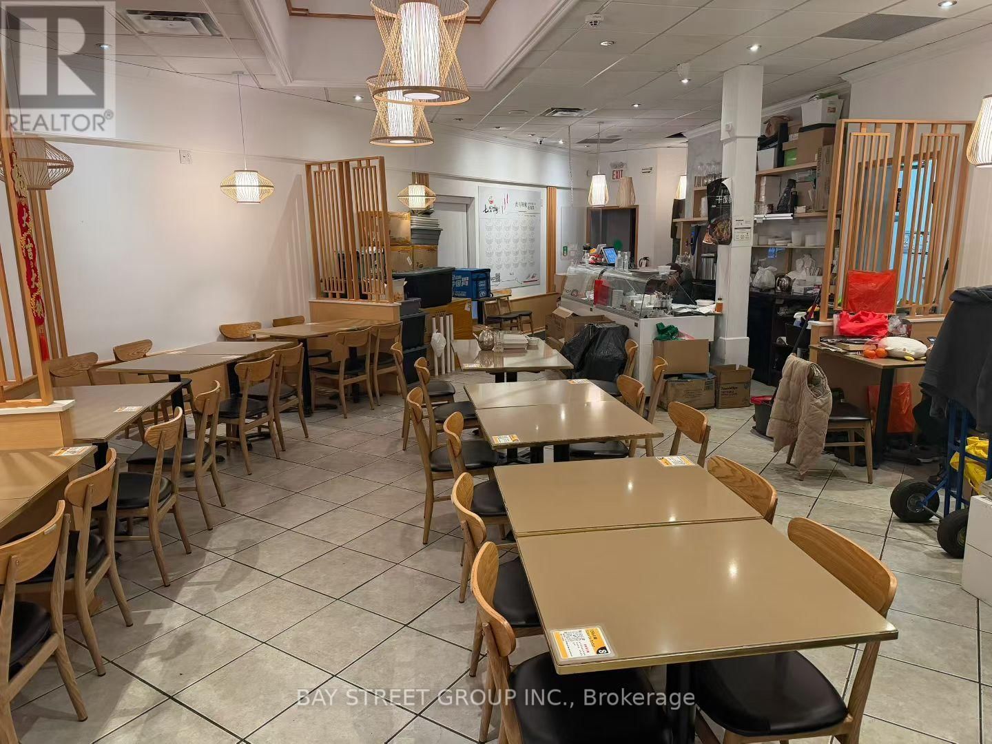 9 - 1100 DUNDAS STREET WEST Image 4