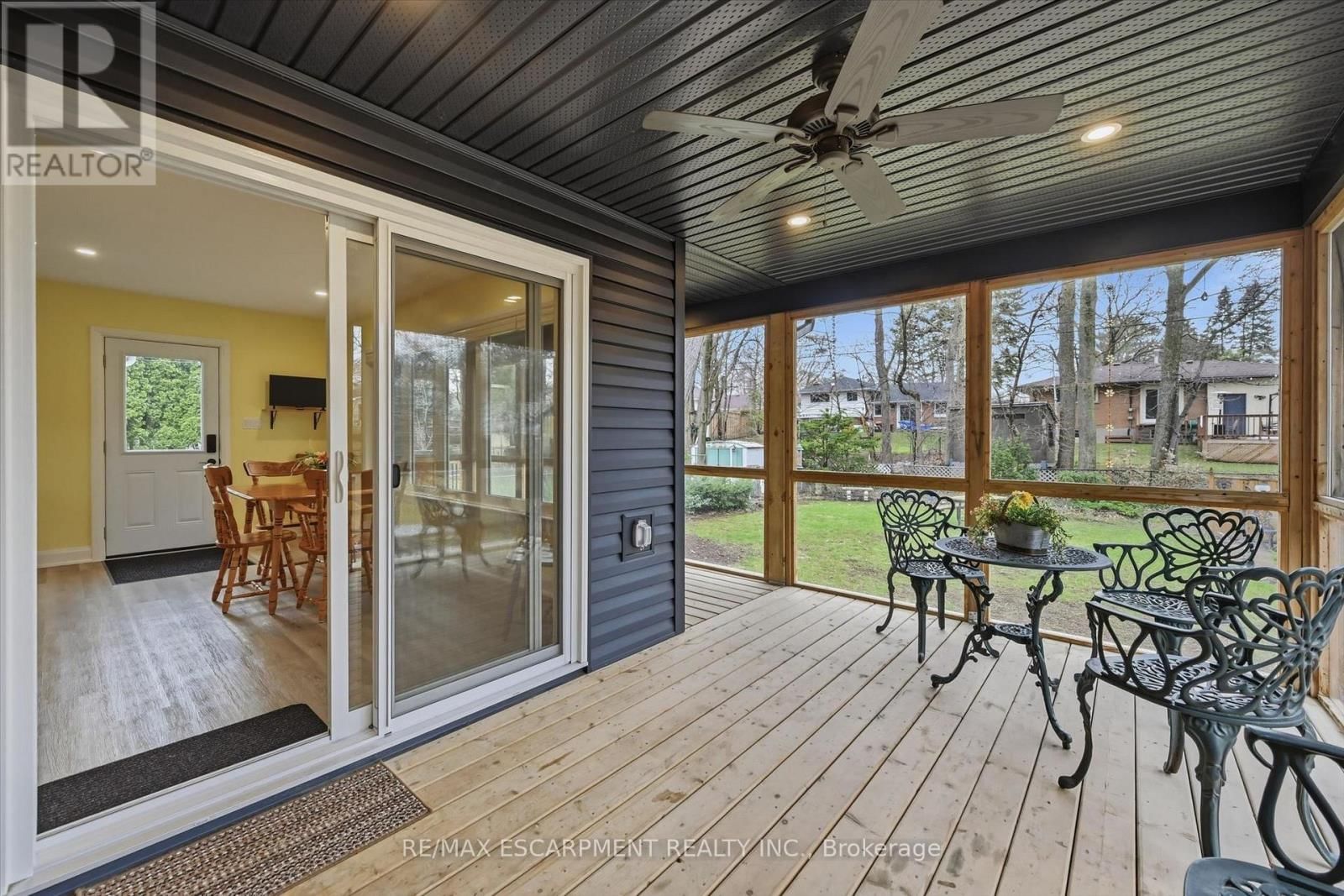 2191 MOUNT ROYAL AVENUE Image 12