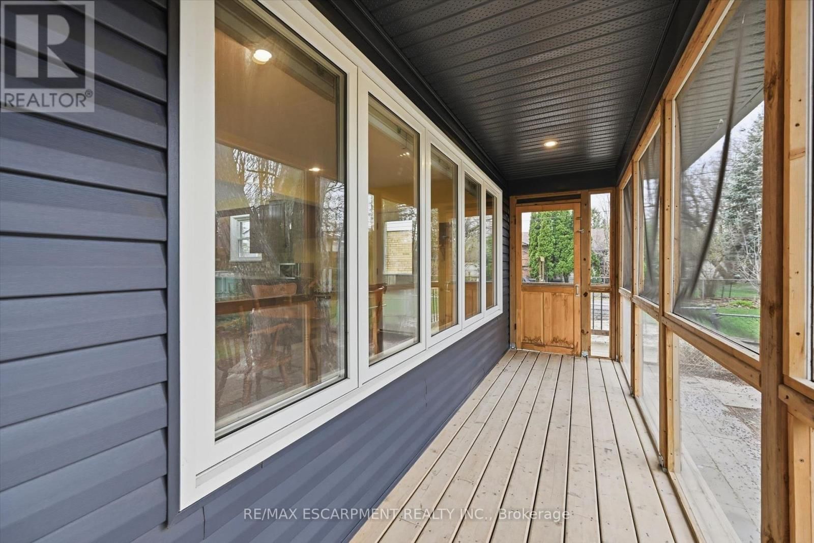 2191 MOUNT ROYAL AVENUE Image 13